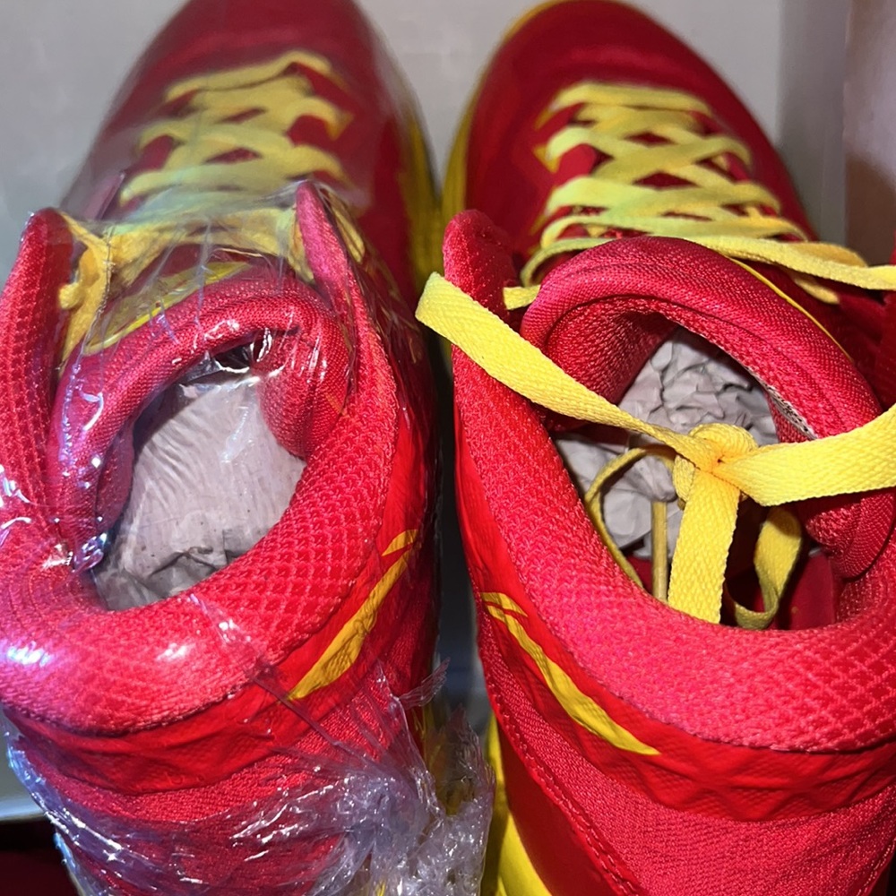 Wade 3s - Picture 4 of 6